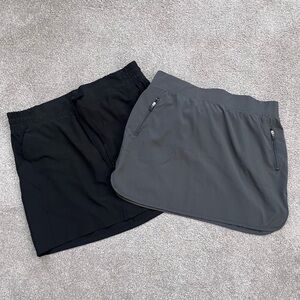 Lot Bundle of 2 Athletic SKORTS Shorts Skirts Black Dark Gray Pockets Medium EUC